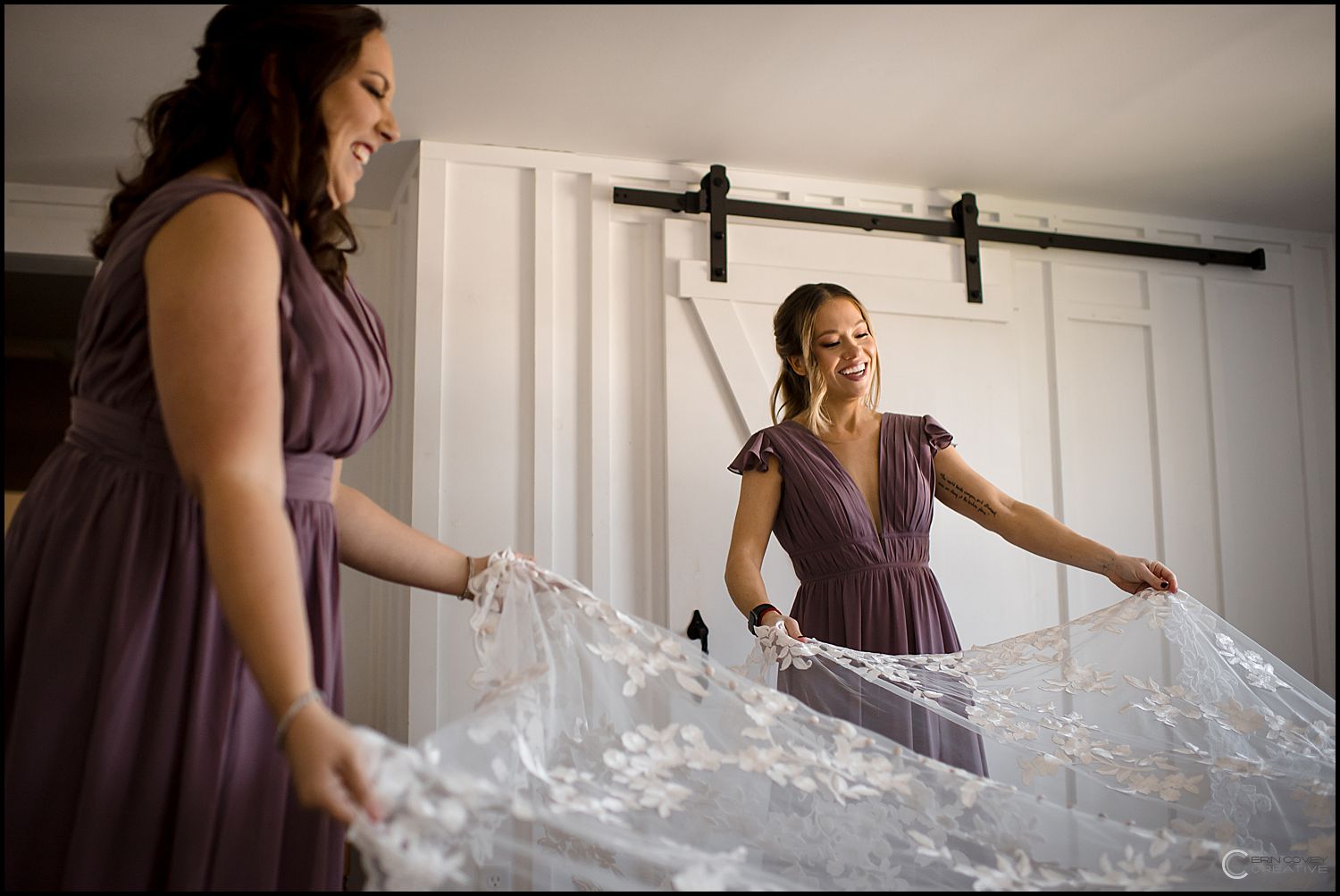 Windridge Estate Red Barn 20 Cazenovia Wedding Erin Covey Creative Blog