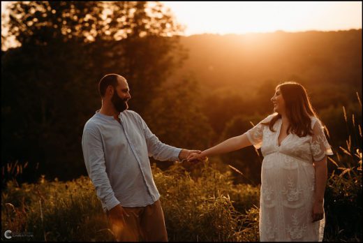 Maternity photos in a field in upstate New York